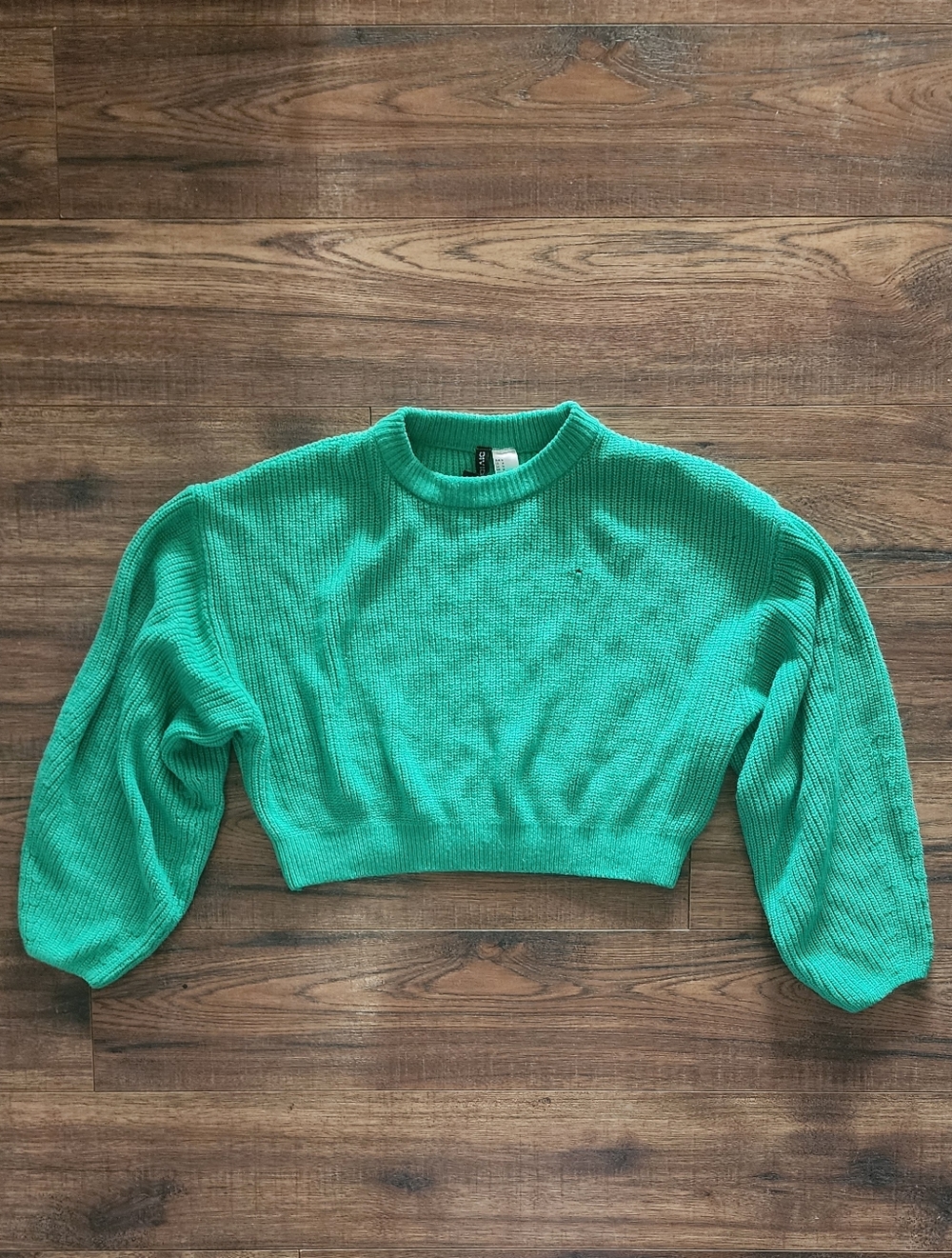 Divided by H&M Junior's Green Long Sleeve Crewneck Crop Pullover Sweater Medium